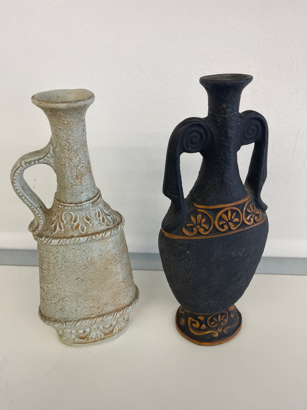 Bottiglia In Ceramica Decorata Anni 60