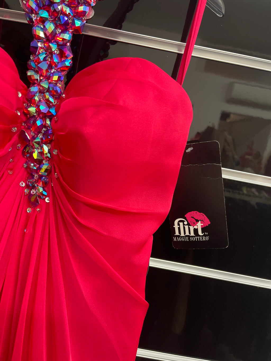 Abito Flirt Maggie Sottero Rosa Fuxia Con Scollo Pietre Tg 42