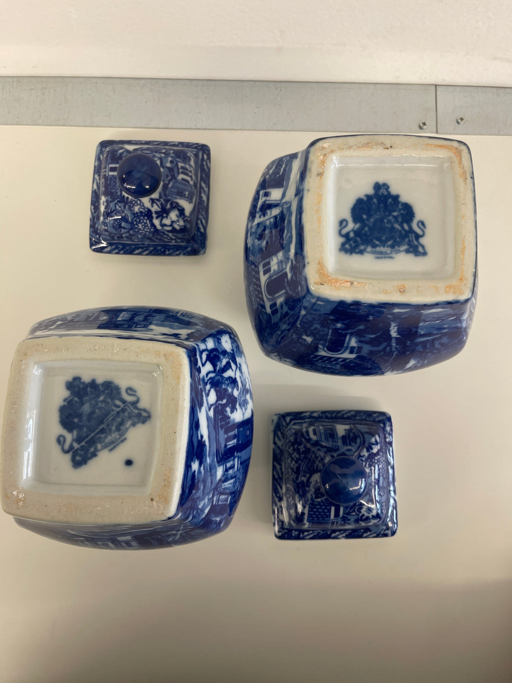Coppia Potiche Vintage Victoria Ware