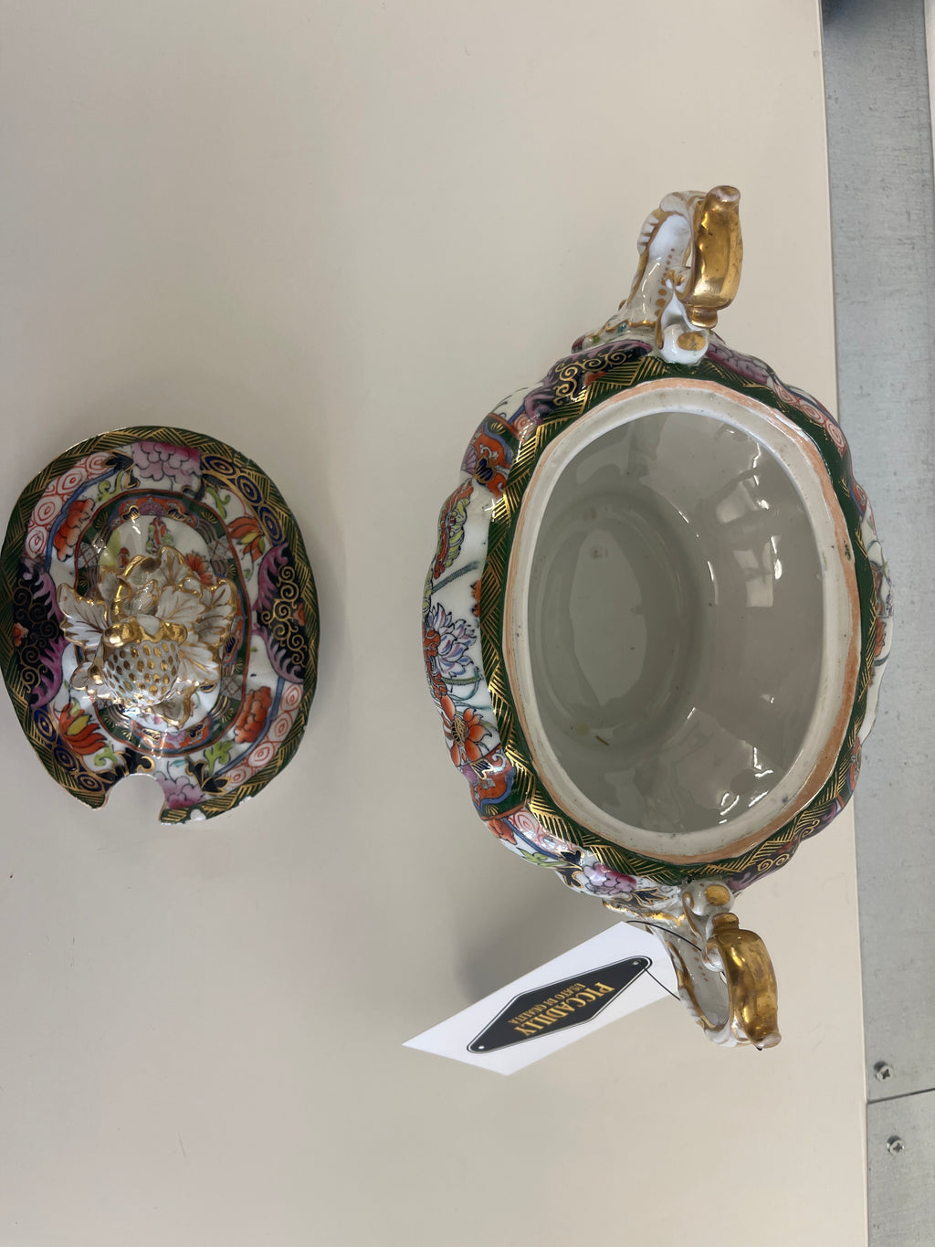 Antica Zuppiera Mason's Patent Ironstone China Difettino