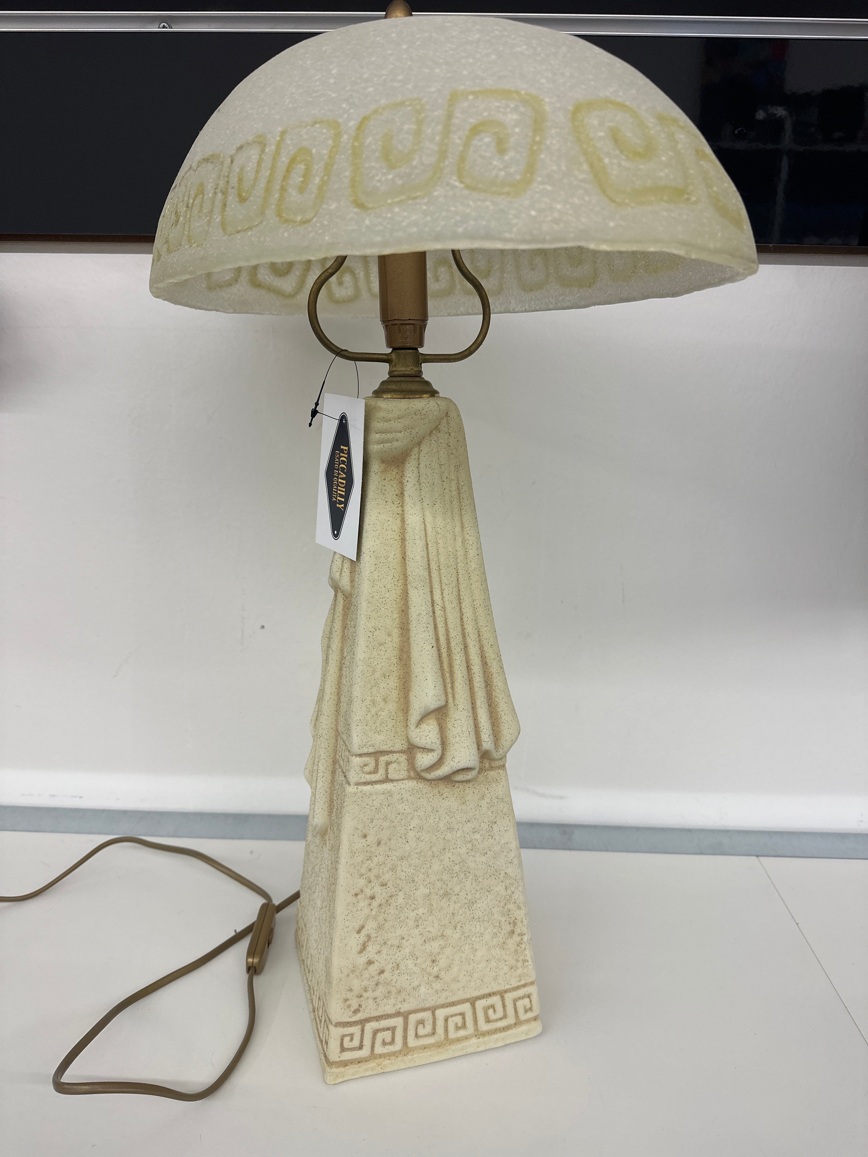 Lampada Da Tavolo Ceramica Con Paralkume In Vetro Stle Neoclassico