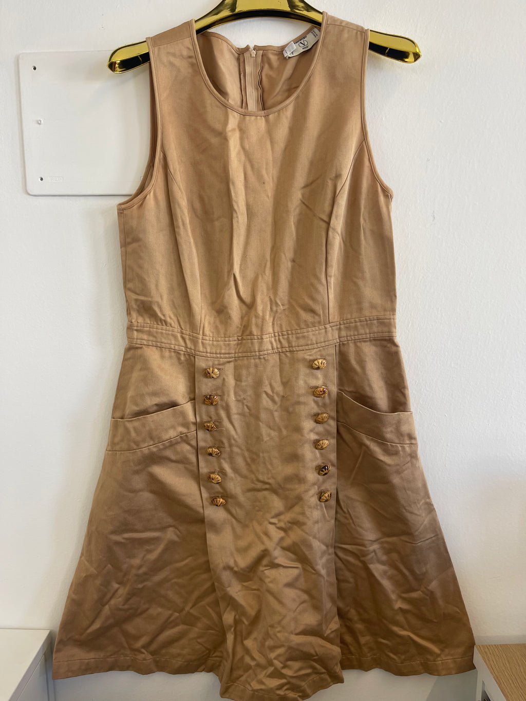 Vesitito Smanicato Beige Valentino Miss V  Con Cintura Tg 46