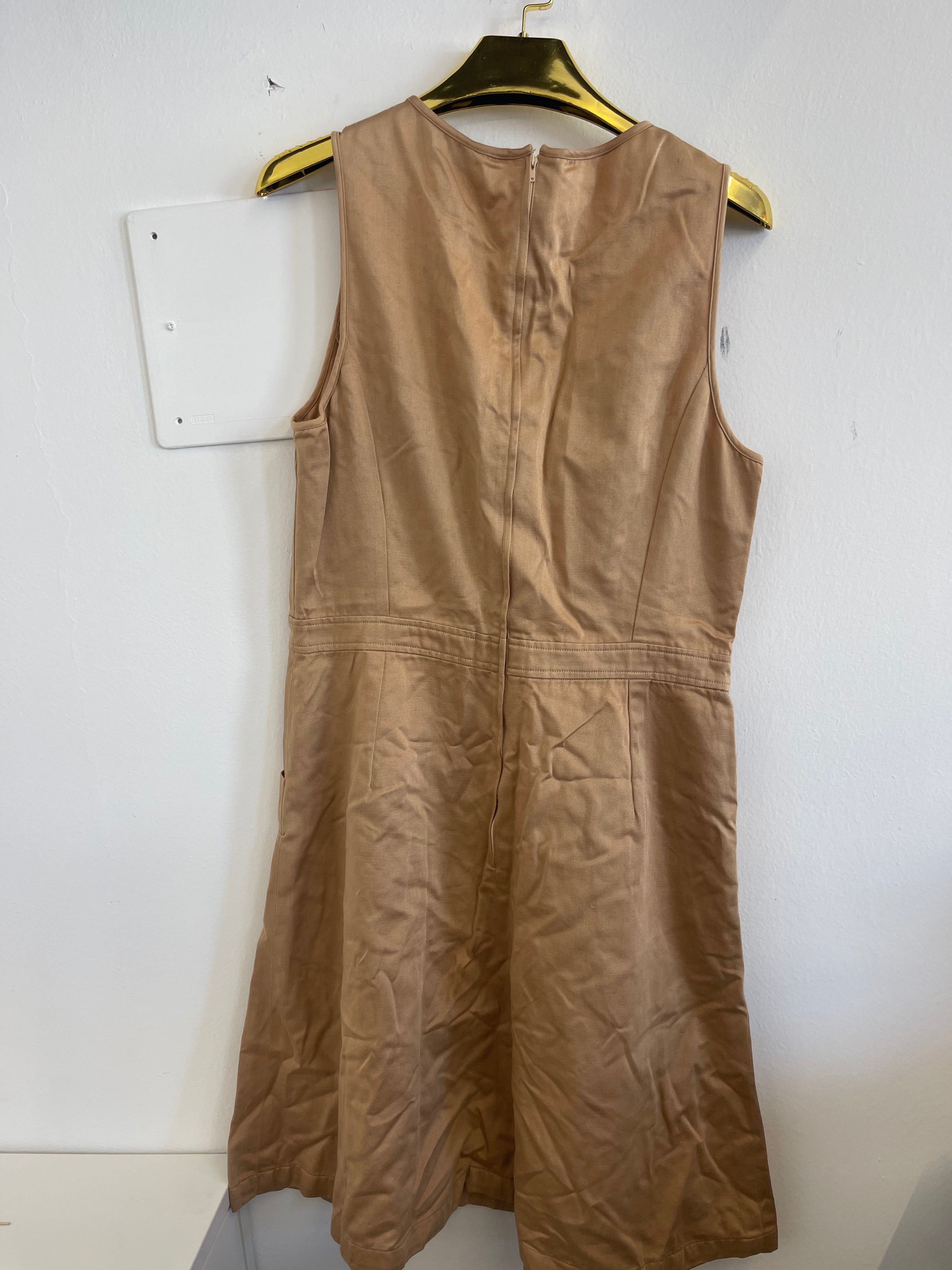 Vesitito Smanicato Beige Valentino Miss V  Con Cintura Tg 46